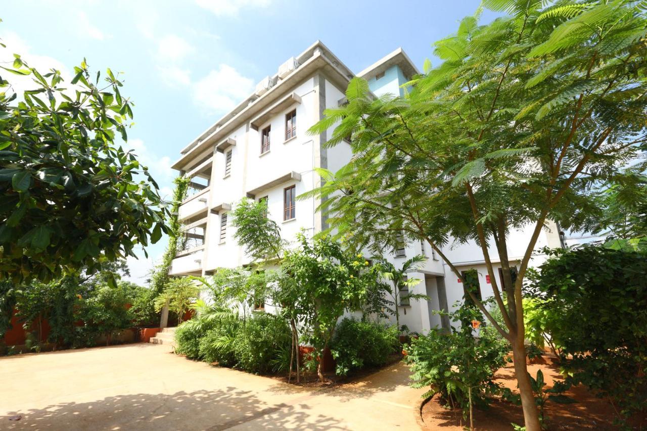 Hotel Du Palais - Auroville Beach Puducherry Buitenkant foto