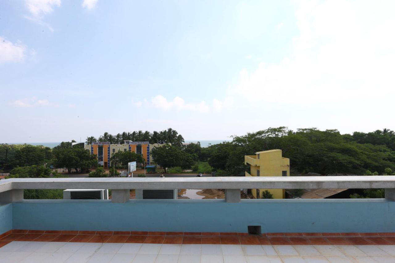 Hotel Du Palais - Auroville Beach Puducherry Buitenkant foto
