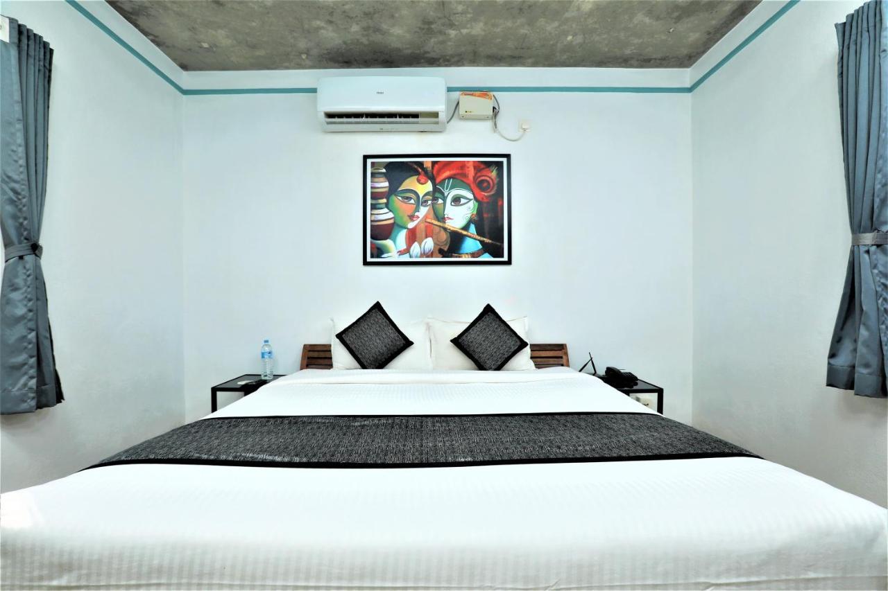 Hotel Du Palais - Auroville Beach Puducherry Buitenkant foto