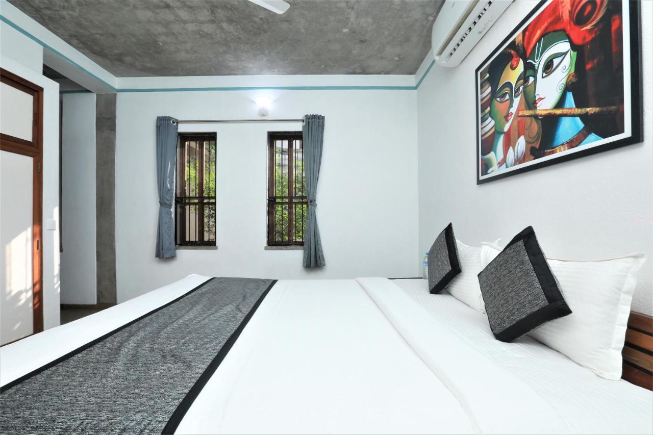 Hotel Du Palais - Auroville Beach Puducherry Buitenkant foto