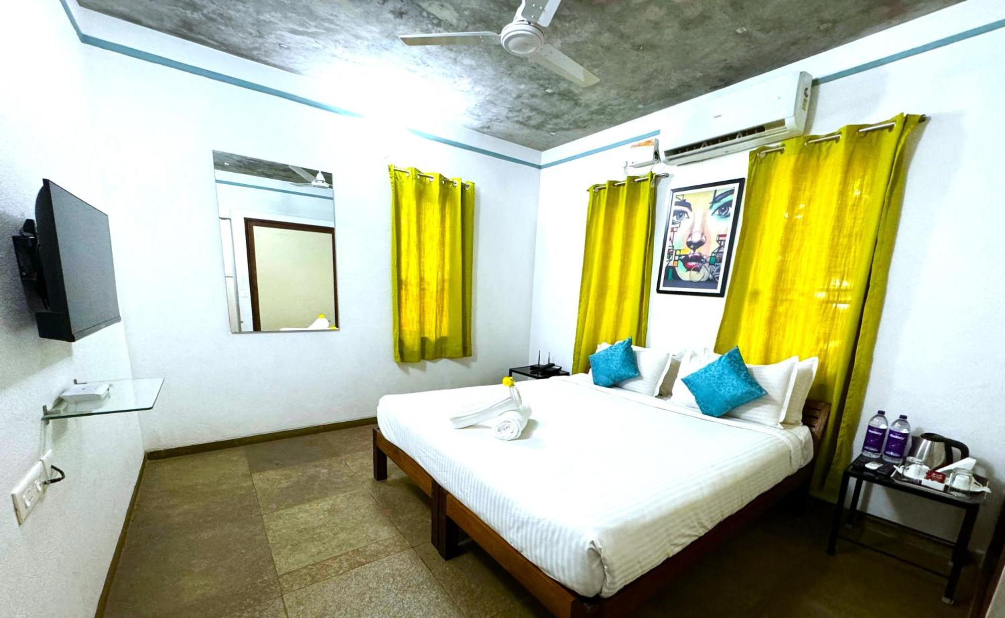 Hotel Du Palais - Auroville Beach Puducherry Buitenkant foto